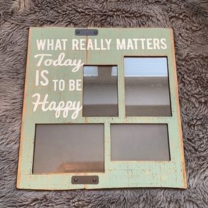 3/$20 Wall Picture Frame